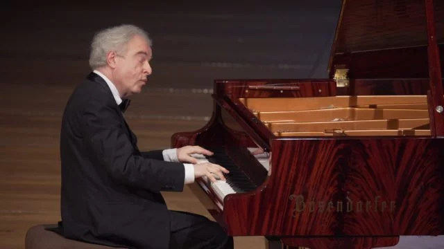 Sir András Schiff joue Beethoven